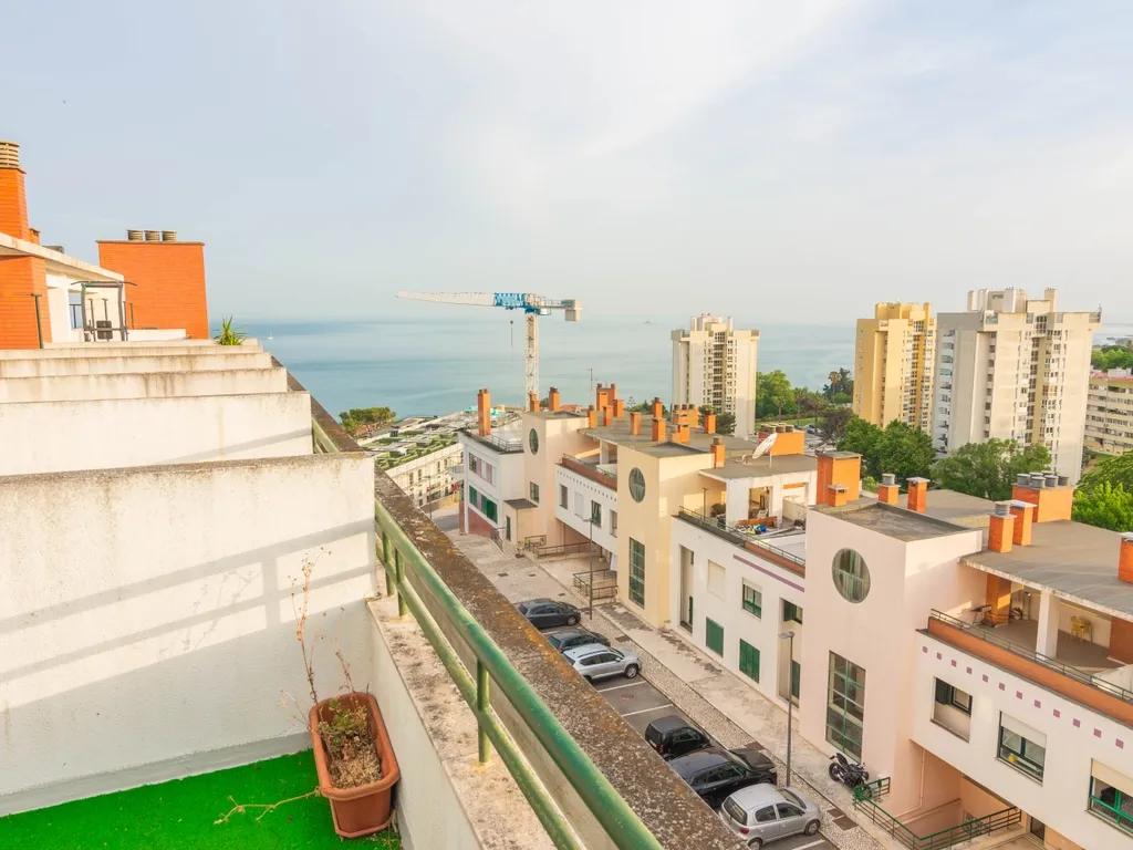 T2 em Caxias - Alto Lagoal com vista para o Tejo! - Image 19