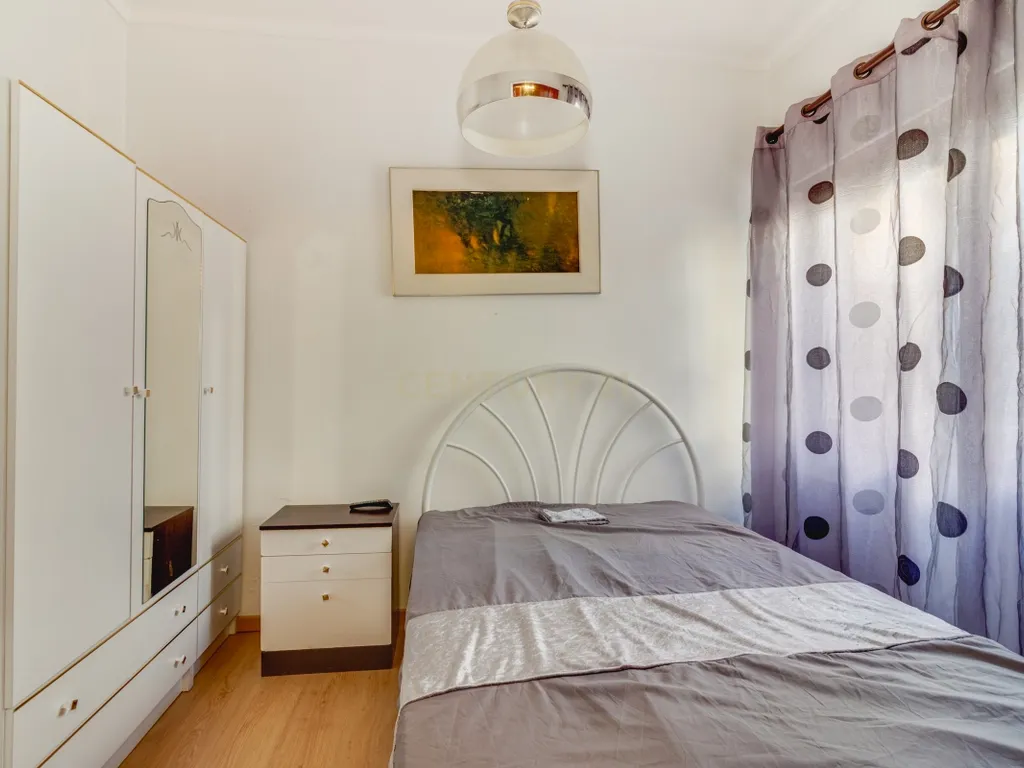 Apartamento T2+1 em Sacavém, Loures - Image 9