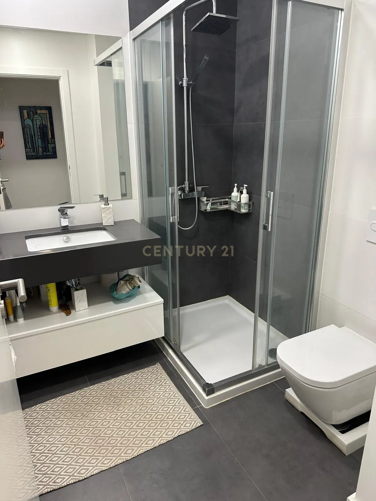 Penthouse de Luxo T3 com Suíte e Loft – Quinta de Santa Teresa, Charneca - Image 14
