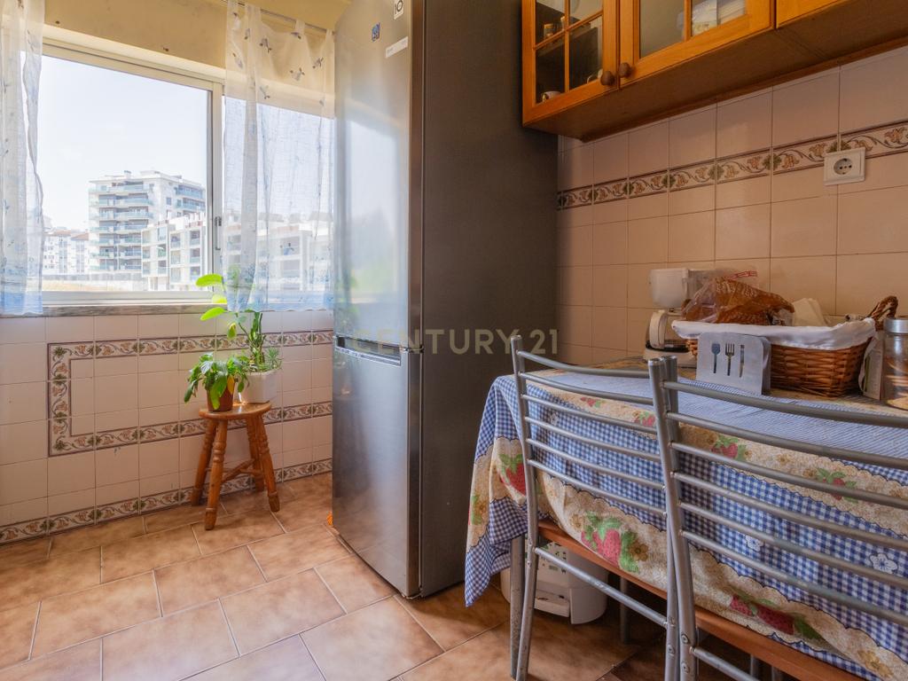 Apartamento T3 no Feijó - Image 7