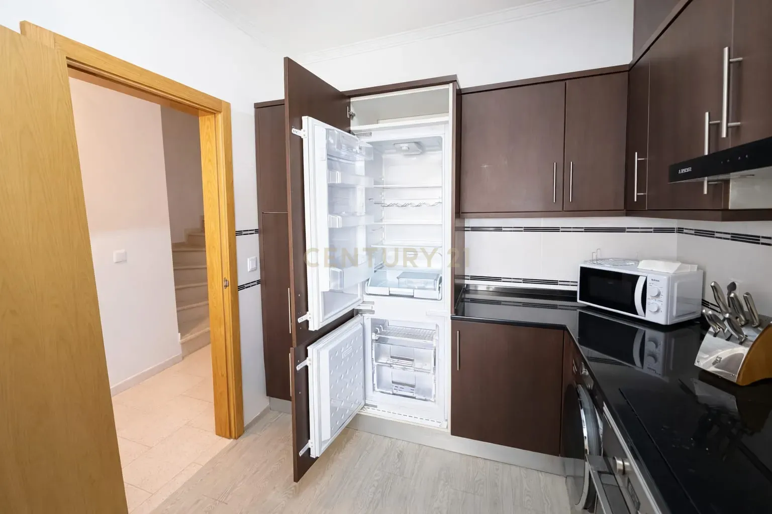 Fotografia 8 de Luxuosa Moradia T2+1 - Excelente Localização