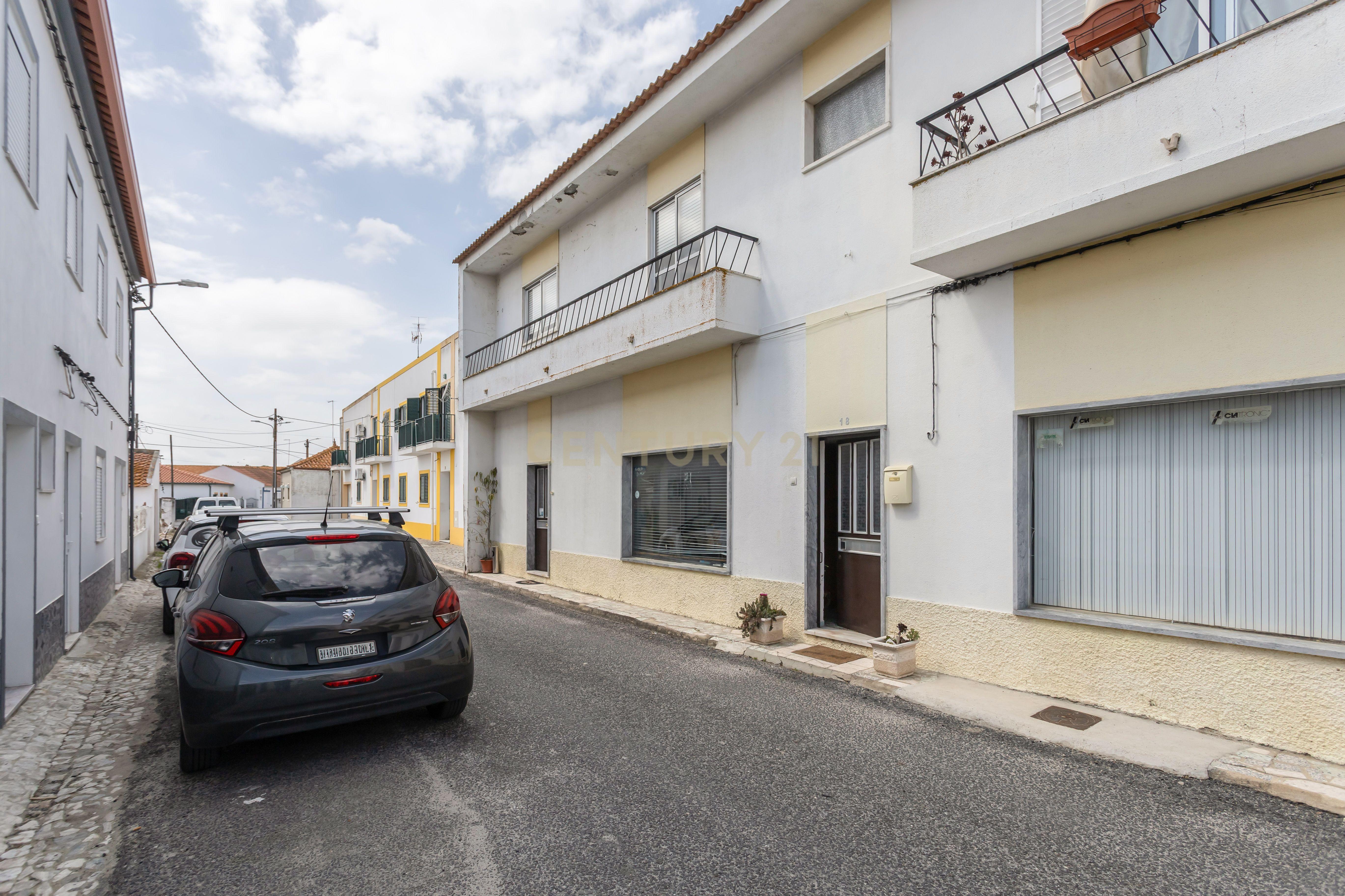 Oportunidade Única loft por 100.000€ a 15 minutos de Setúbal - Image 4