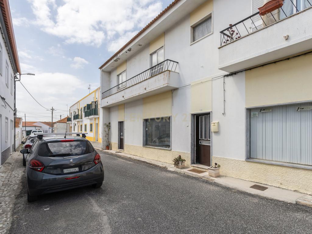 Oportunidade Única loft por 100.000€ a 15 minutos de Setúbal - Image 4