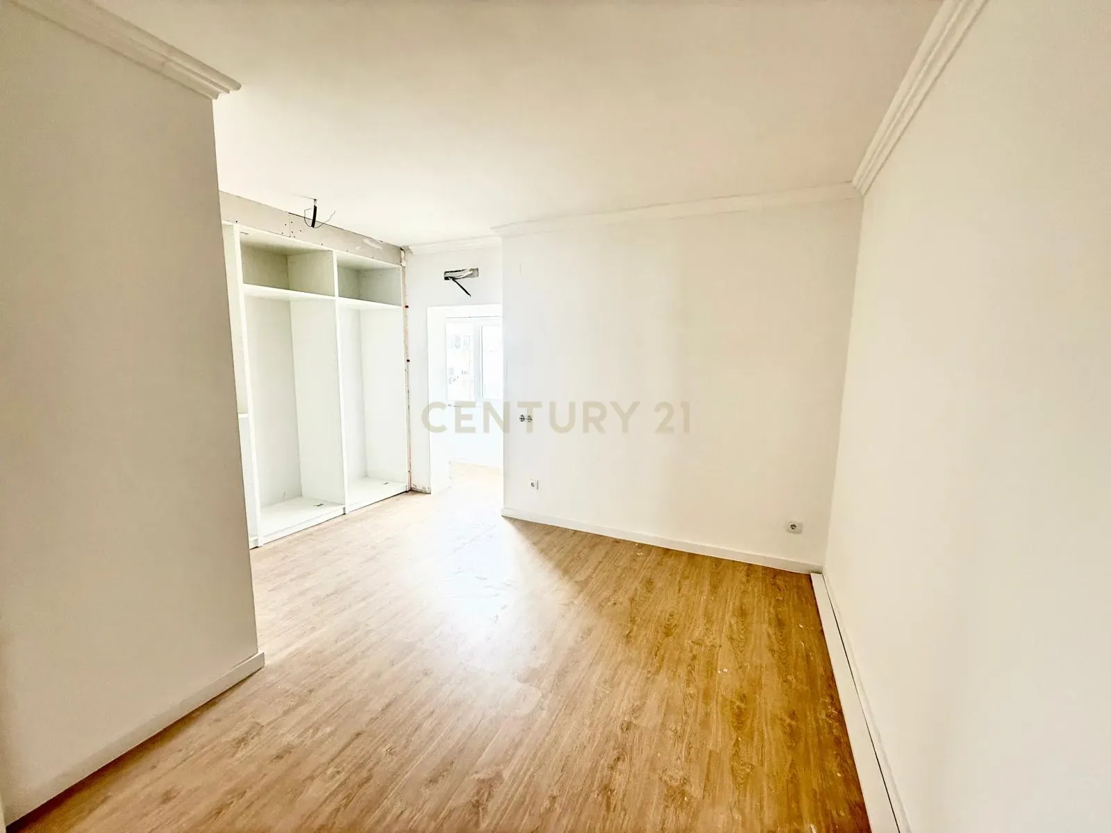 Apartamento totalmente remodelado na Vila de Oeiras - Image 5