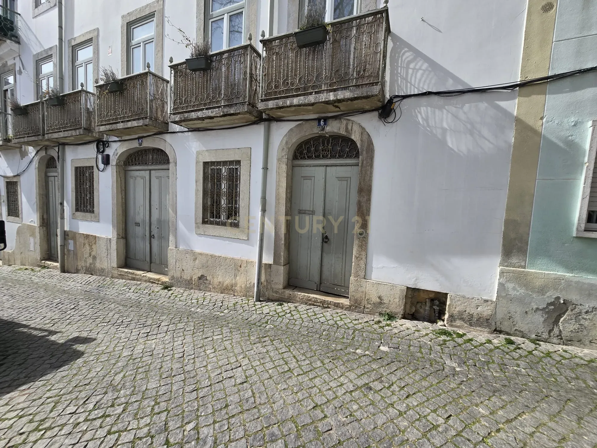 Apartamento T0 em Lisboa com LICENÇA AL válida e transmissível - Image 1