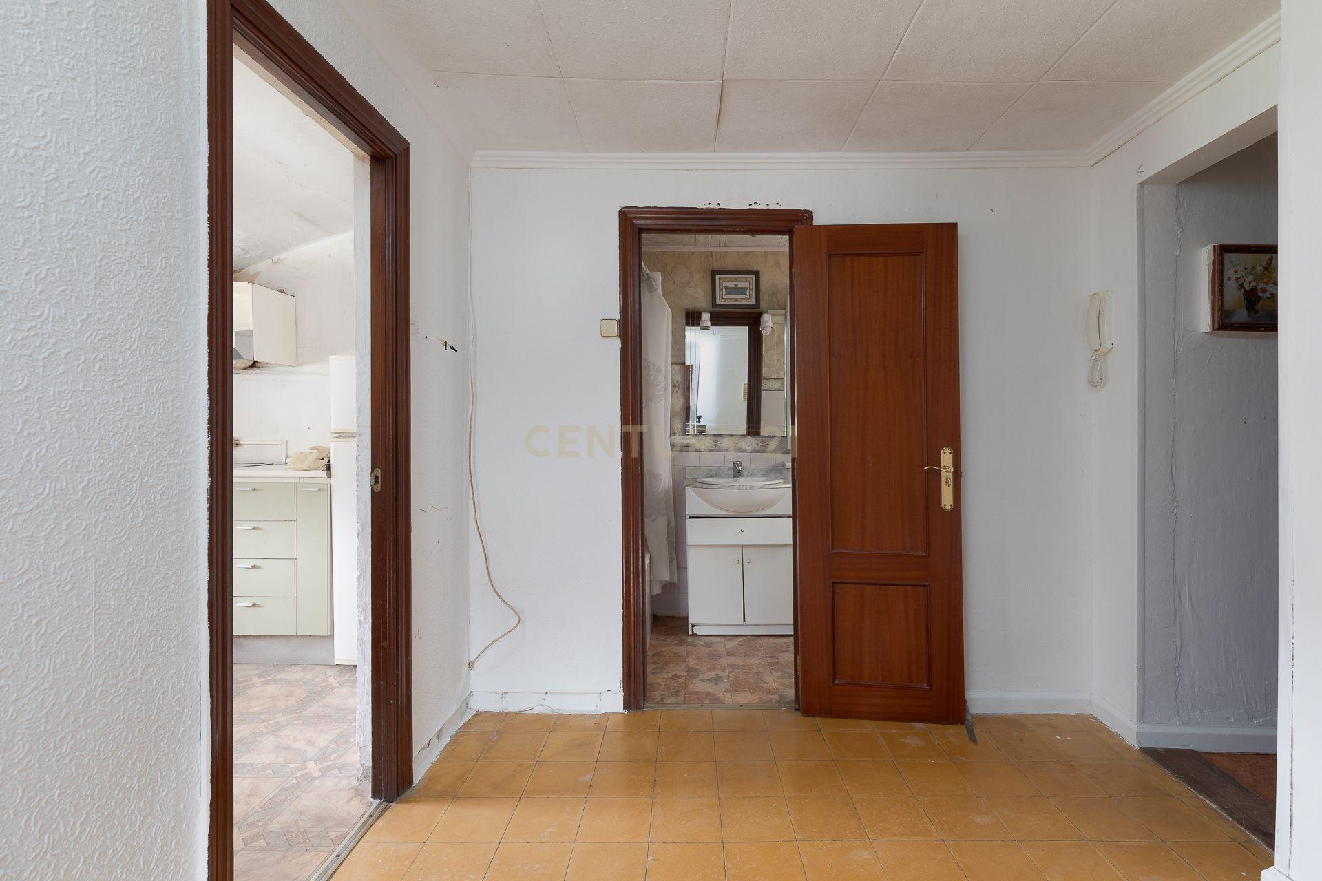 Apartamento alto em Zumaia: Transforme este espaço no seu lar ideal, por um preço incrível - Image 8