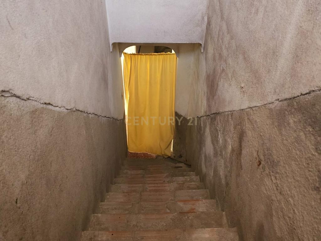Moradia com Vista Desafogada e Potencial para Duas Habitações Independentes – Ilhas, Arraiolos Évora - Image 30