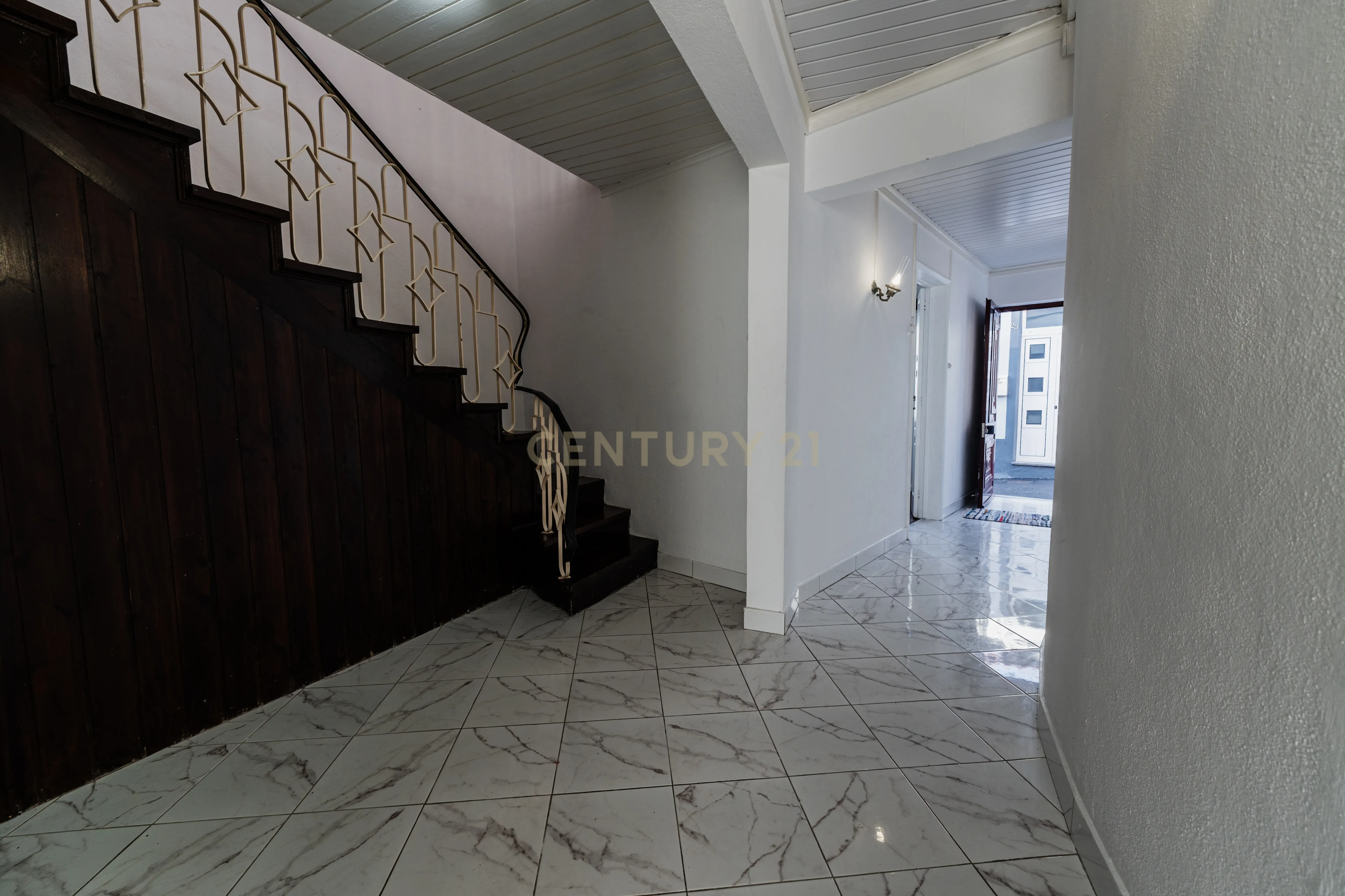 Fotografia 5 de Moradia T3 com Terraço e Vista Mar em Santa Cruz, Lagoa