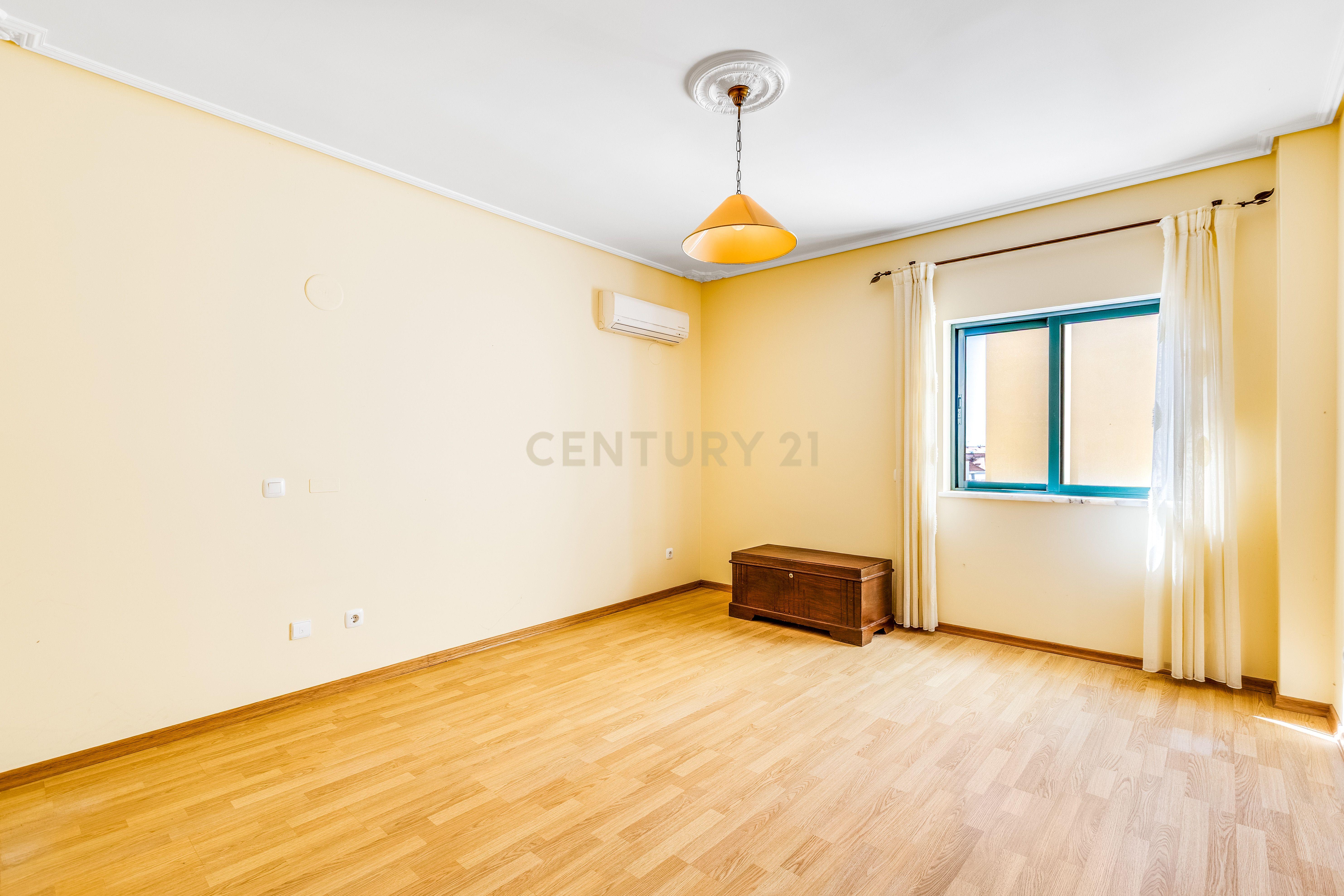 Apartamento T4 à venda em Faro (Sé e São Pedro), Faro — foto 13