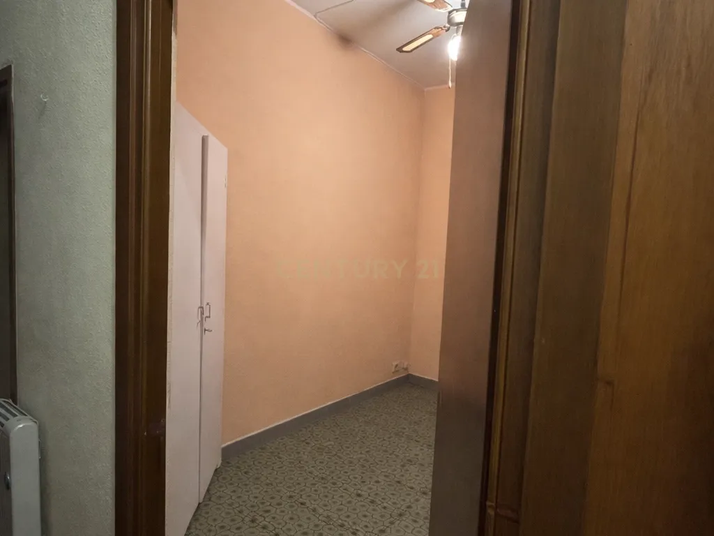 Edifício exclusivo com grande potencial numa das melhores zonas de Trujillo - Image 81
