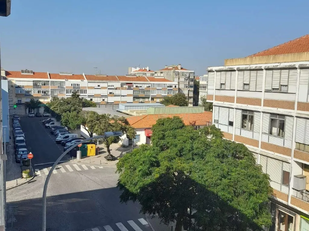 Apartamento T2 em Damaia de Cima - Image 16