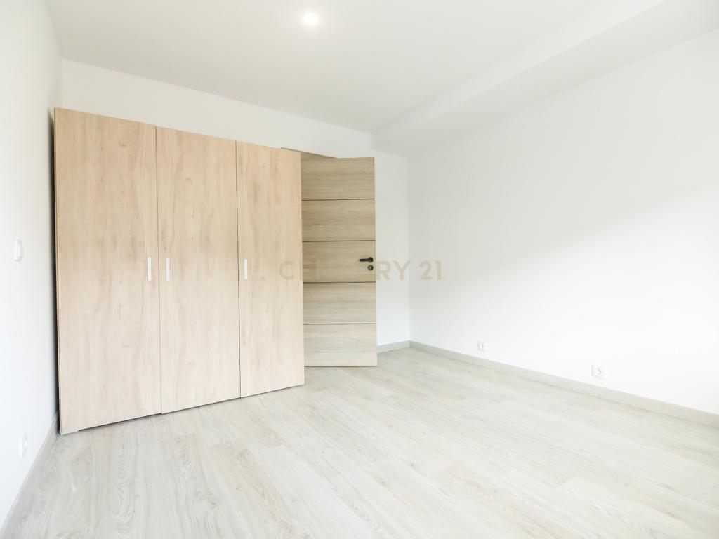 T2 com Terraço em Alcobaça - Image 10