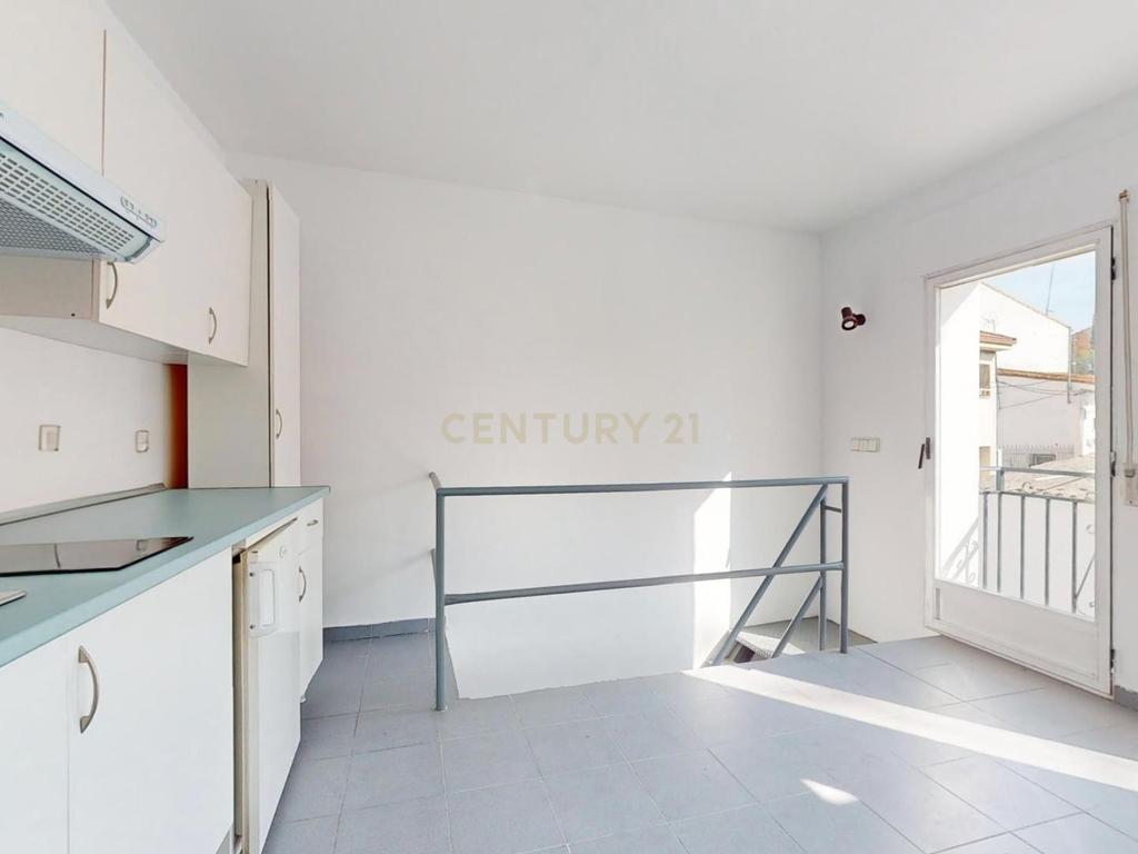 undefined - Image 14