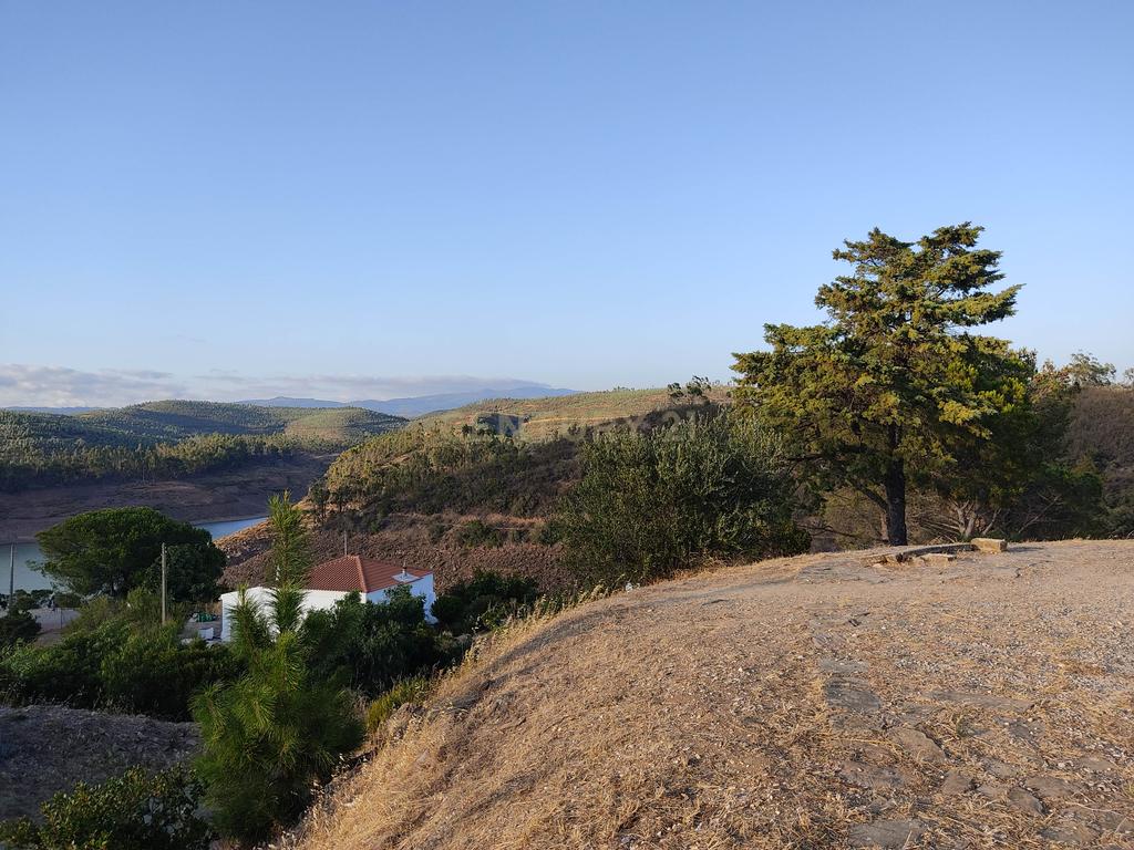 Terreno de 23 Hectares, junto à Barragem da Bravura. - Image 6