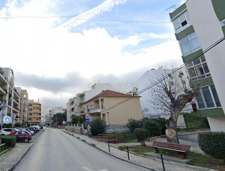 T2 em Vialonga – Oportunidade Imperdível na Periferia de Lisboa - Image 3