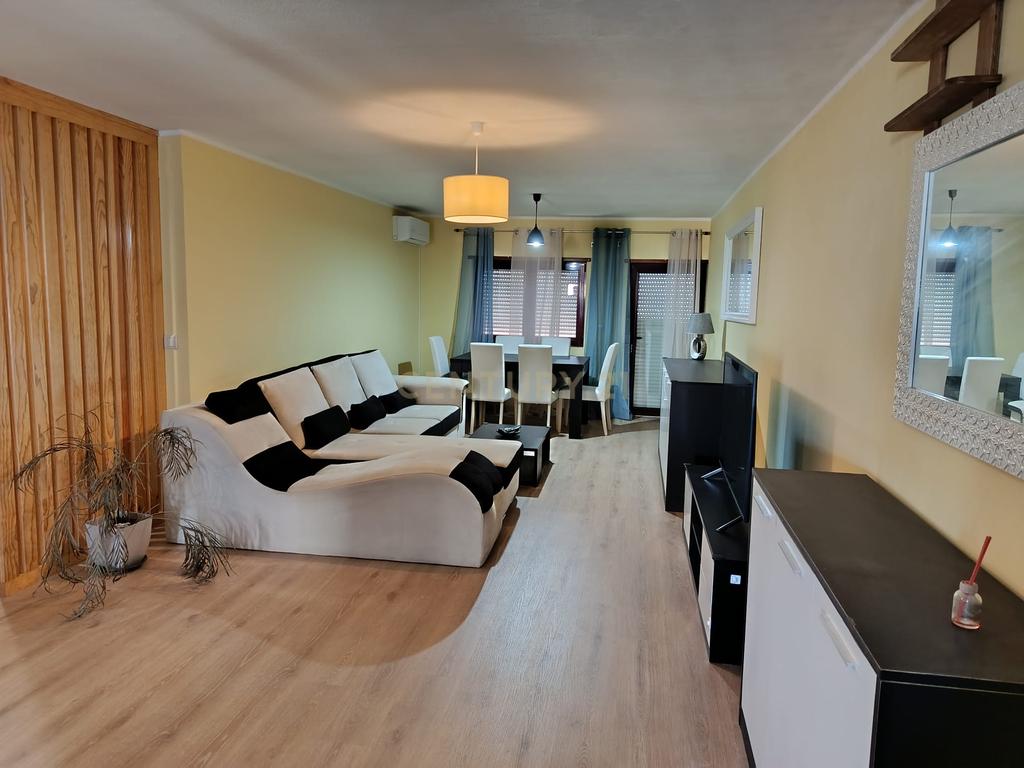 Apartamento T2 Renovado em Macedo de Cavaleiros - Bragança - Image 4