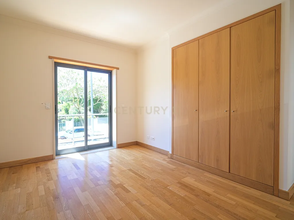 Moradia em Banda T4 no Empreendimento Oeiras Golfe Residence - Image 31