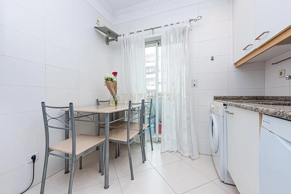 Apartamento T2, Nova Azeda, Setúbal (São Sebastião) - Image 4