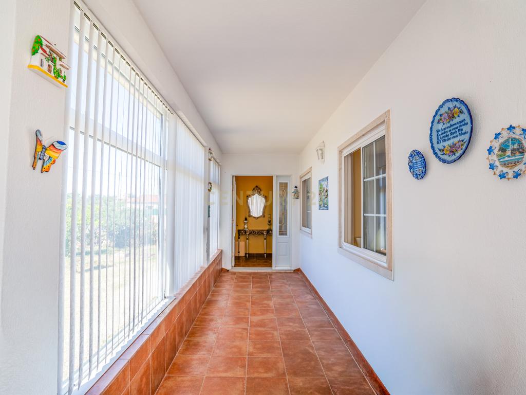 Moradia T3 convertido em T2, com anexo e armazém em Cabeça Alta, Carvalhal Benfeito – Caldas da Rainha - Image 3