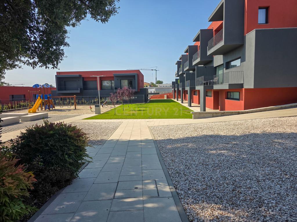 Moradia T3 Exclusiva em Condomínio Privado situada em Bitarães/Paredes do Ano 2022  - Image 3
