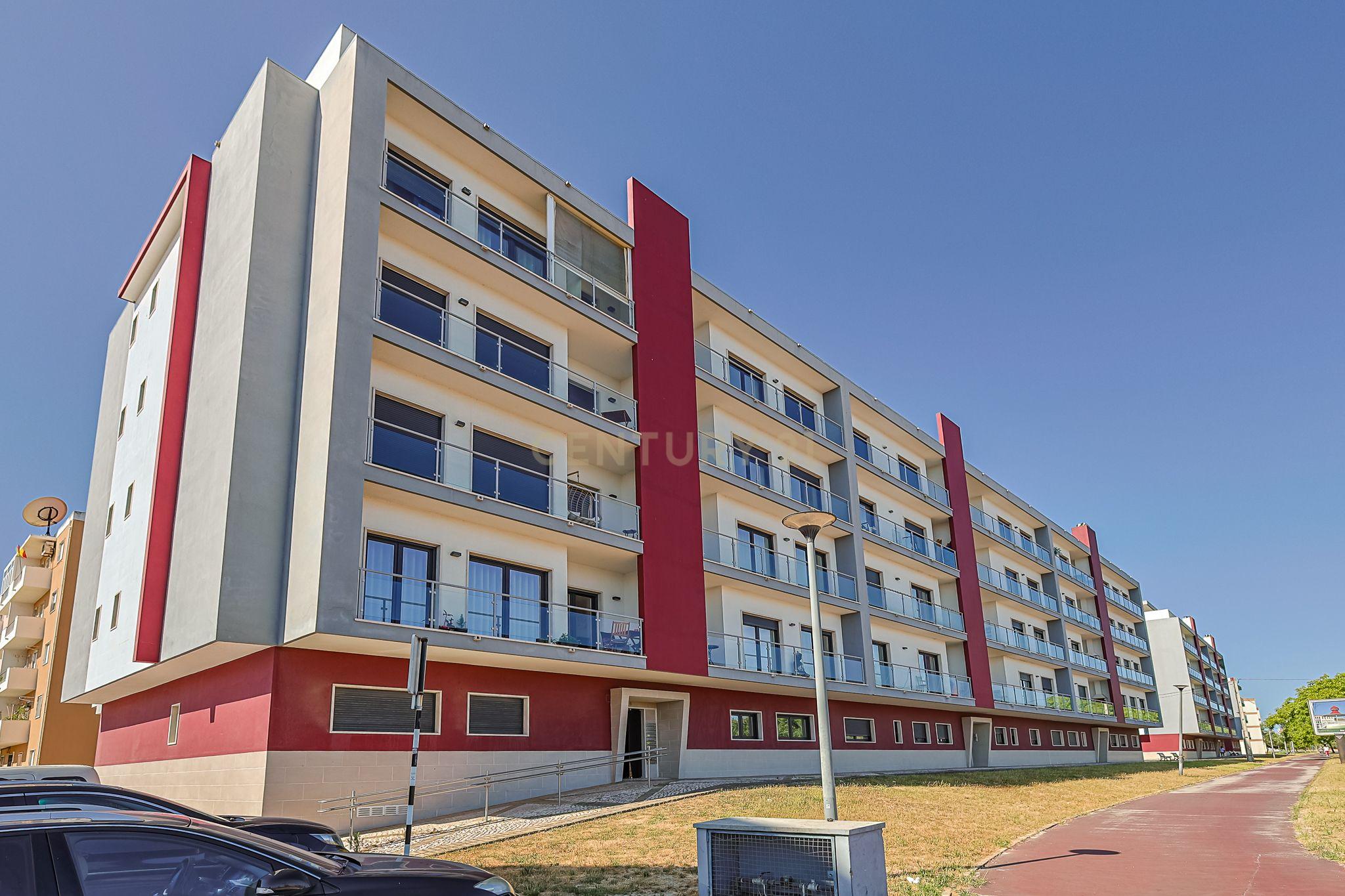 Fotografia 9 de T1 - Apartamento Moderno no Montijo para Arrendamento