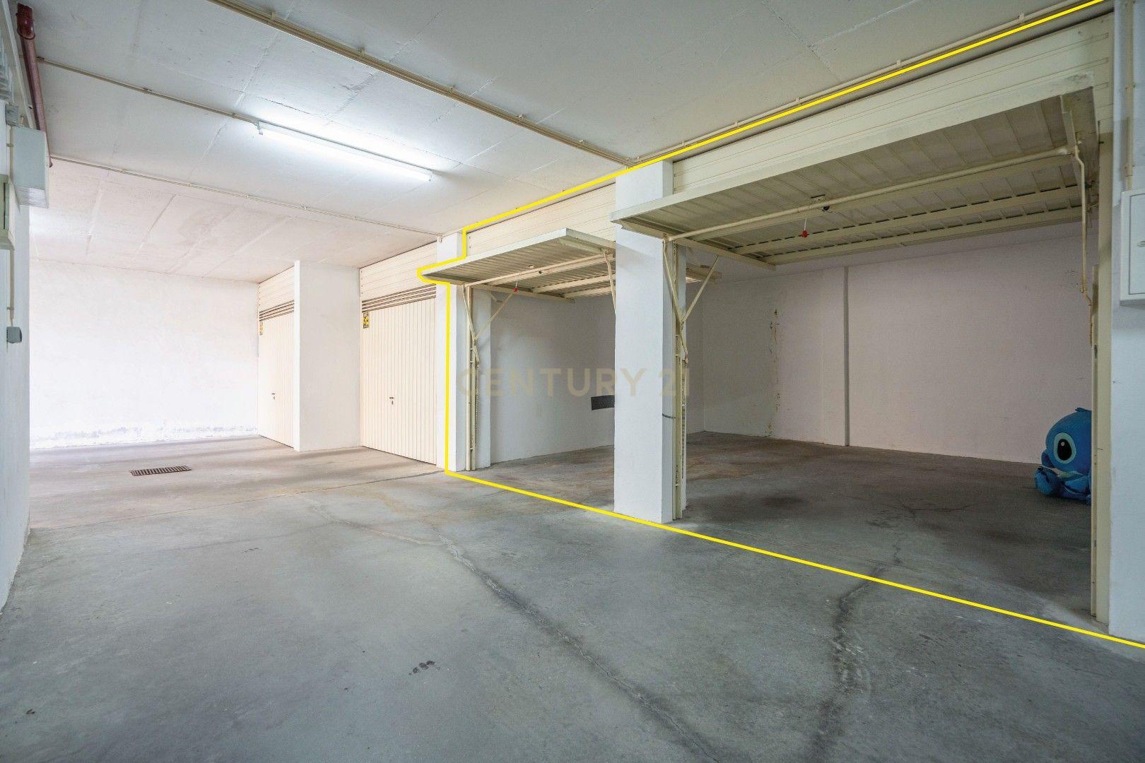 Fotografia 6 de Garagem fechada para dois carros no centro da Figueira da Foz