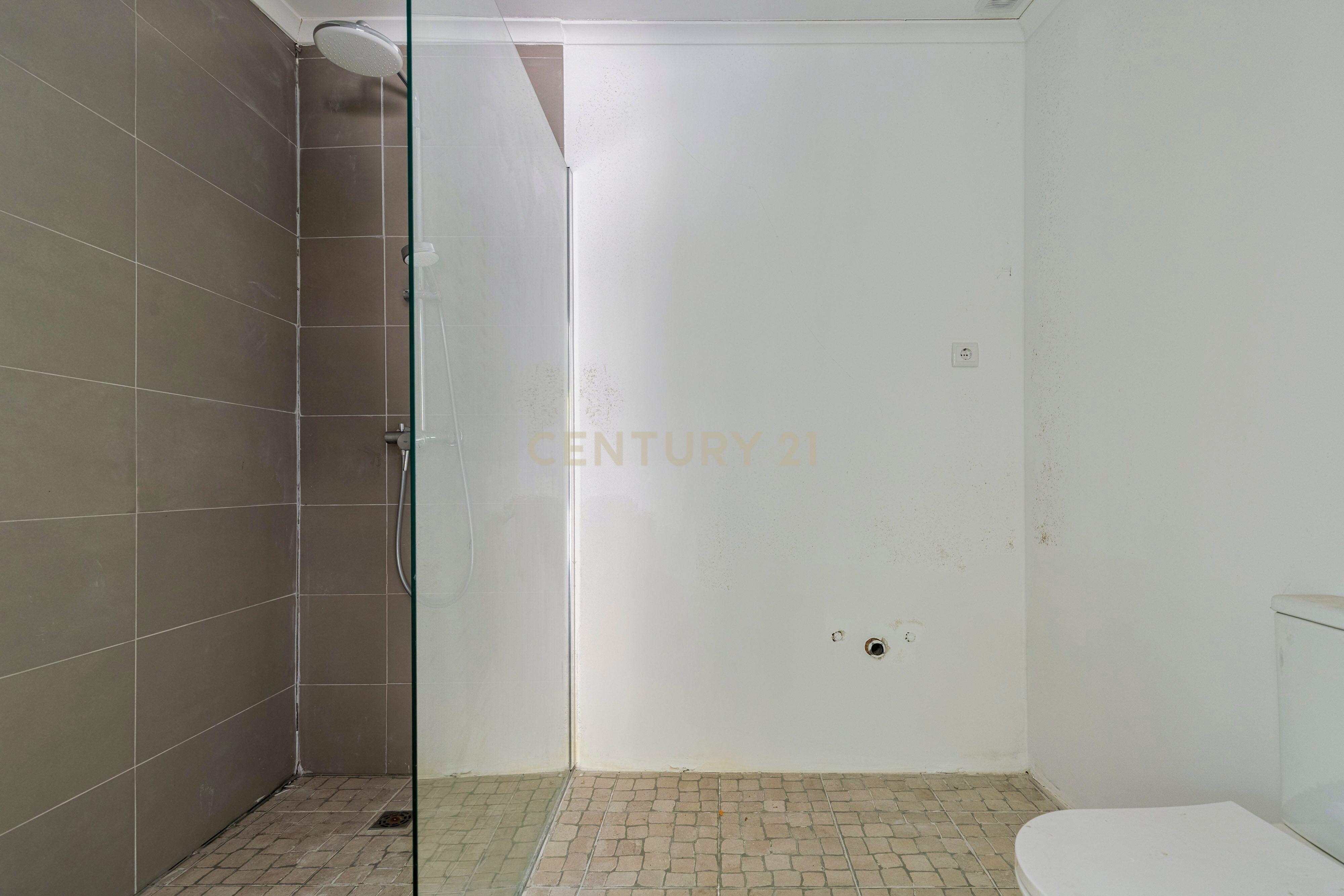 Moradia T4 à venda em Setúbal (São Julião, Nossa Senhora da Anunciada e Santa Maria da Graça), Setúbal — foto 33