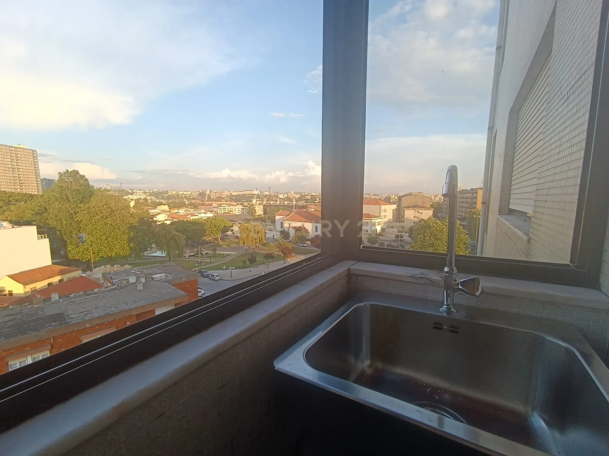 Apartamento mobilado com dois quartos e vista para o mar e para o Porto de Leixões em Leça da Palmeira, Matosinhos - Image 26