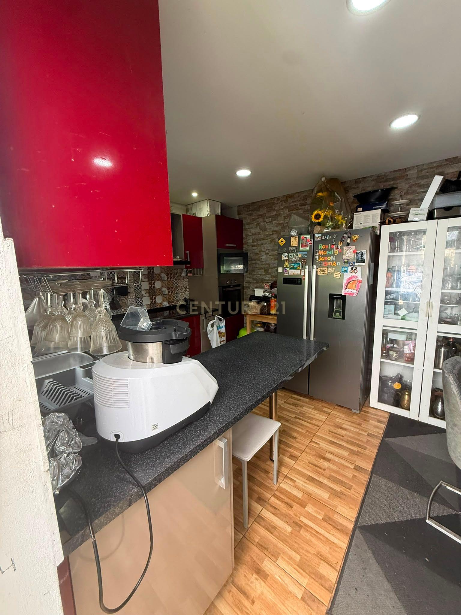Fotografia 3 de T2 com logradouro, totalmente remodelado, Paio Pires - Seixal