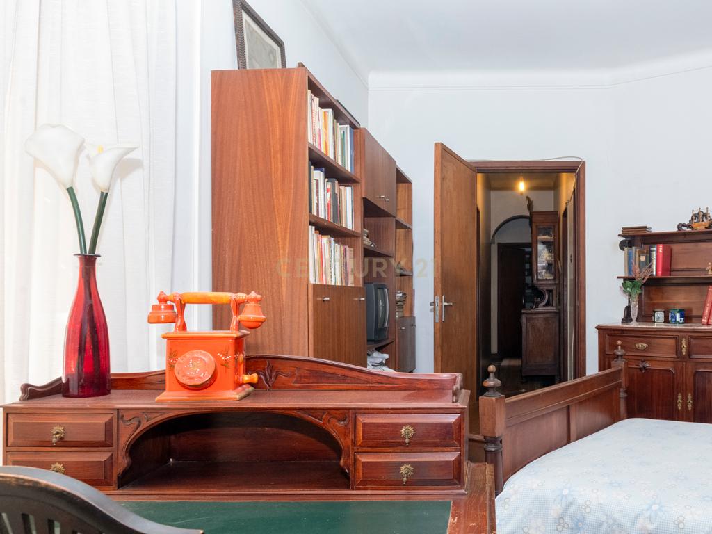 Apartamento T4+1 com Vista Panorâmica em Coimbra - Image 9