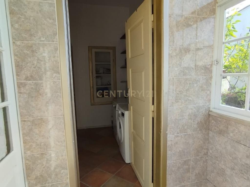 Apartamento T4 em Santarém - Image 8