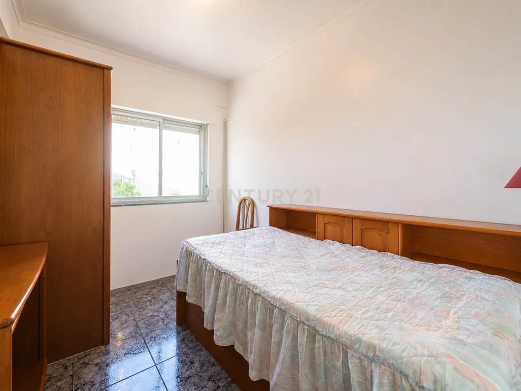 T3 na Torre da Marinha, Seixal - Image 17