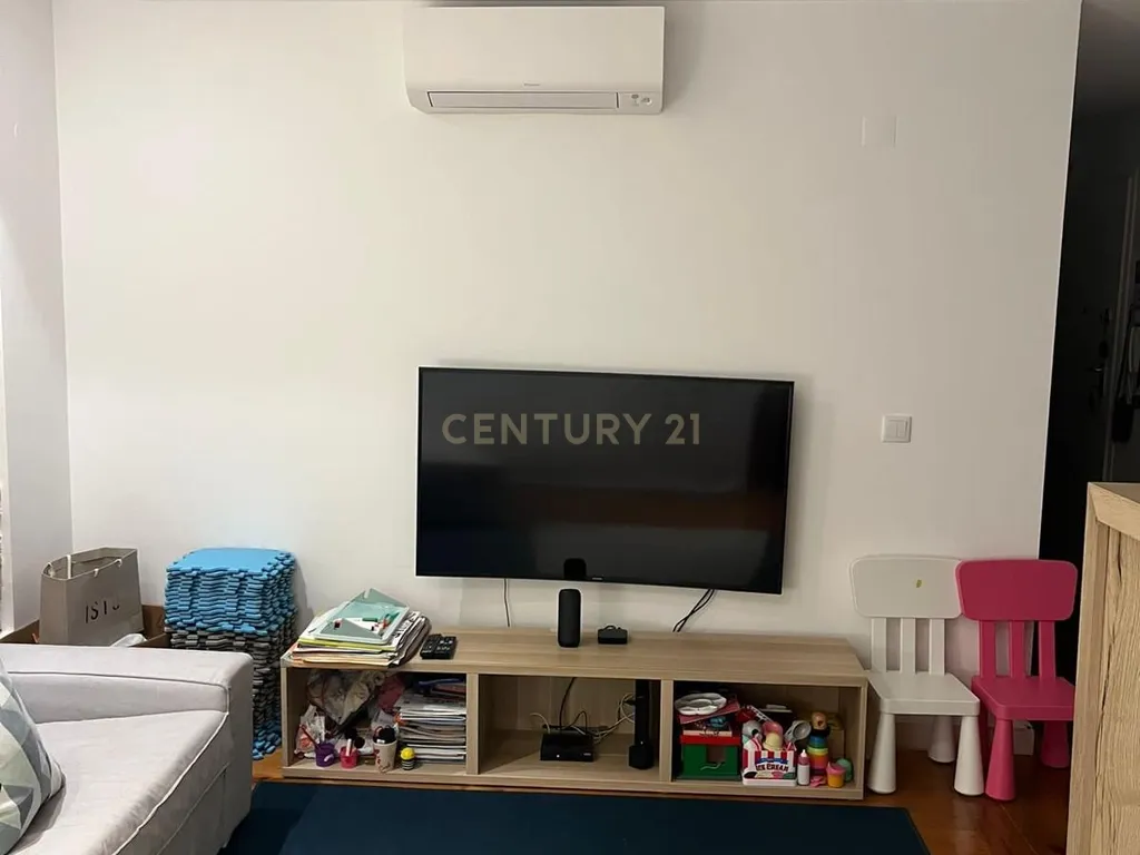 Apartamento T2 em Campo de Ourique - Image 14