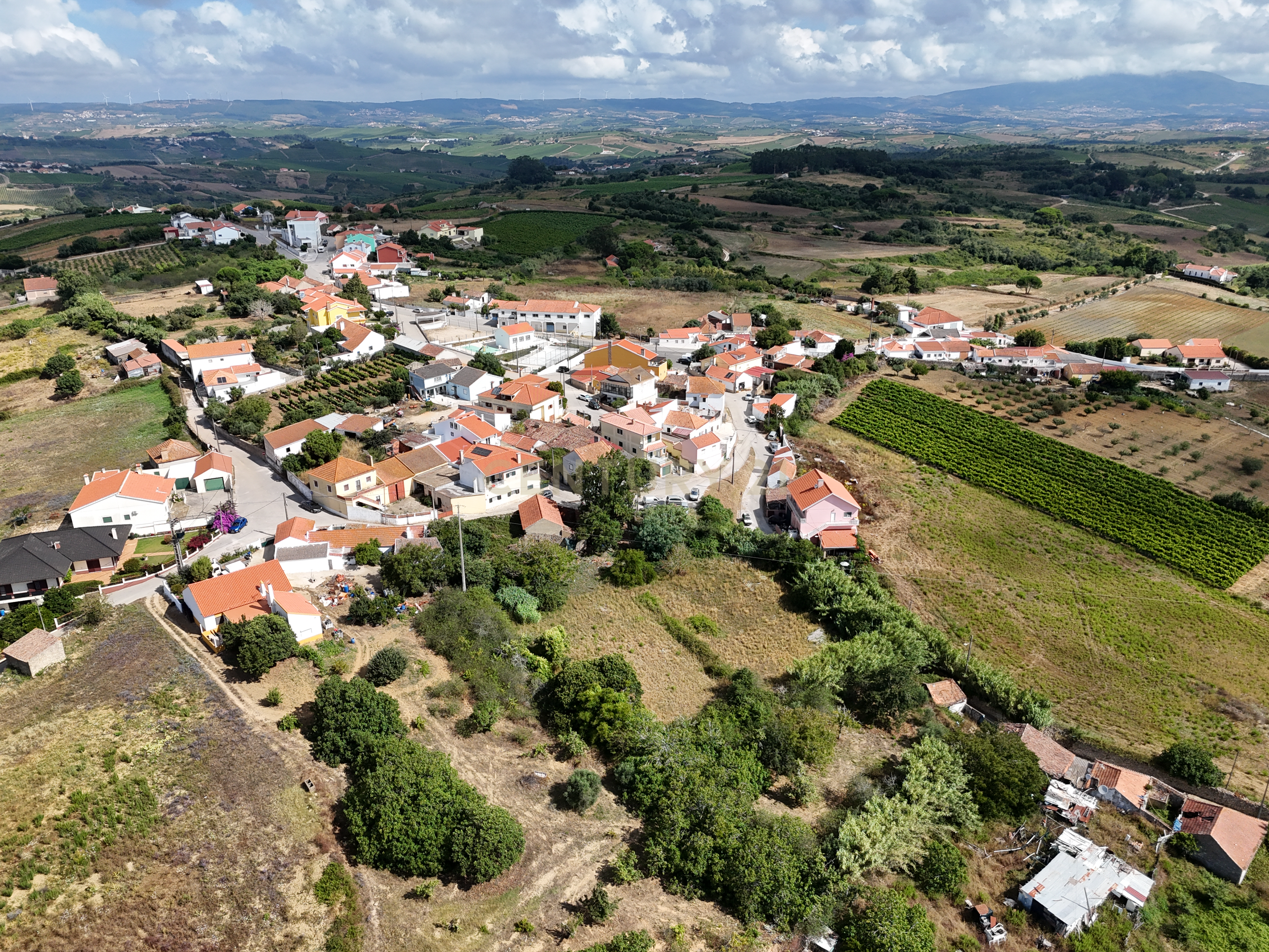 Fotografia 11 de Moradia para Recuperar com Terreno
