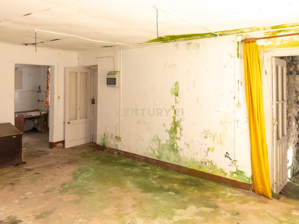 Casa para Recuperação em São Mateus, Santa Cruz da Graciosa - Image 31
