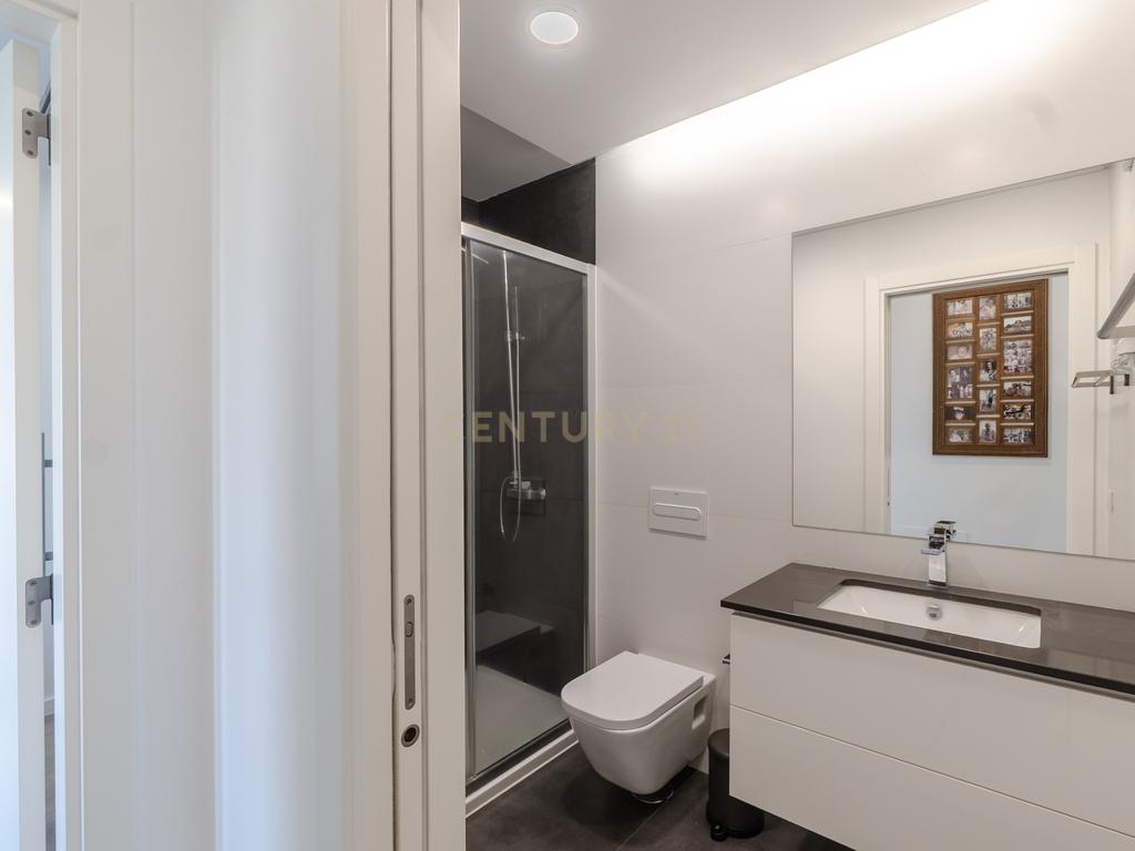 Duplex com terraço! a 5 minutos das praias! Quinta de Santa Teresa! - Image 34