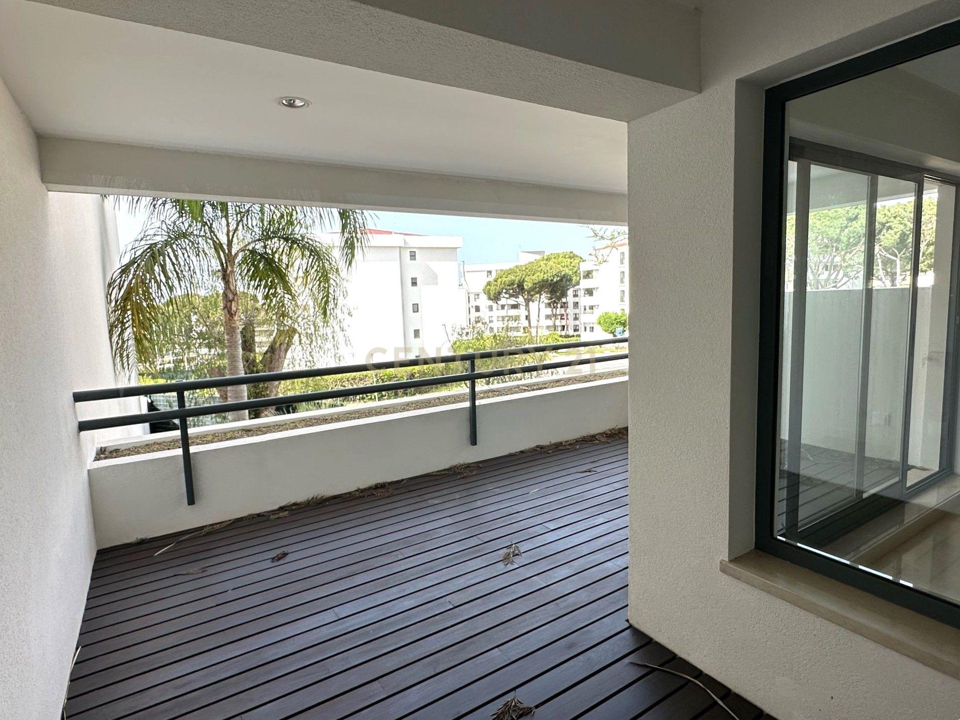 Apartamento T2 | Novo | Vilamoura | Condomínio Fechado - Image 18