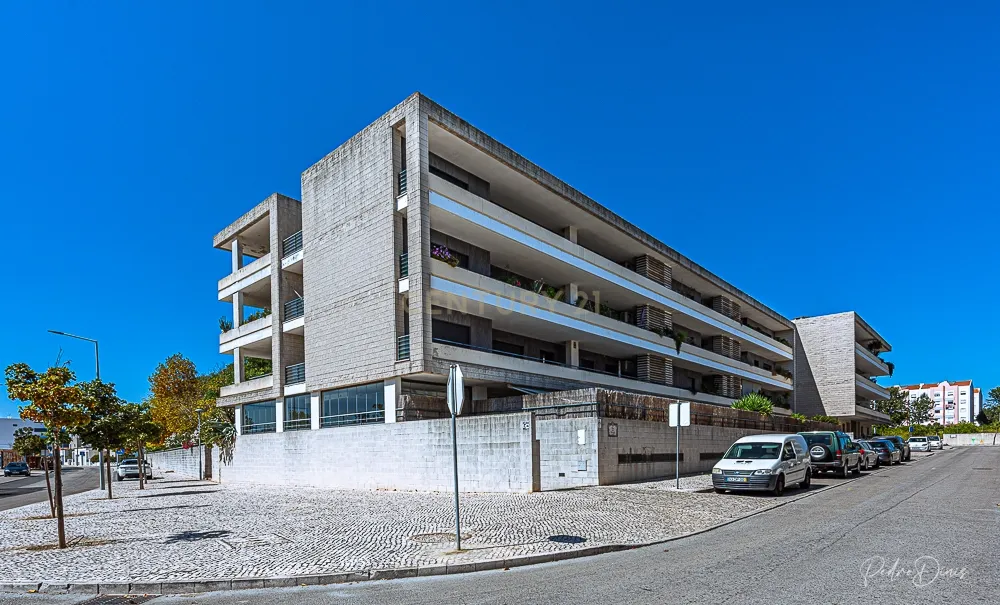Apartamento de LUXO com 5 Assoalhadas nos EDIFICIOS TERRAZZO - Image 42