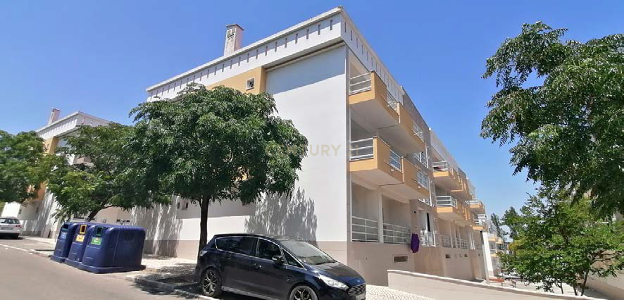Apartamento T3  em Palhais * IMÓVEL ATUALMENTE ARRENDADO * - Image 5