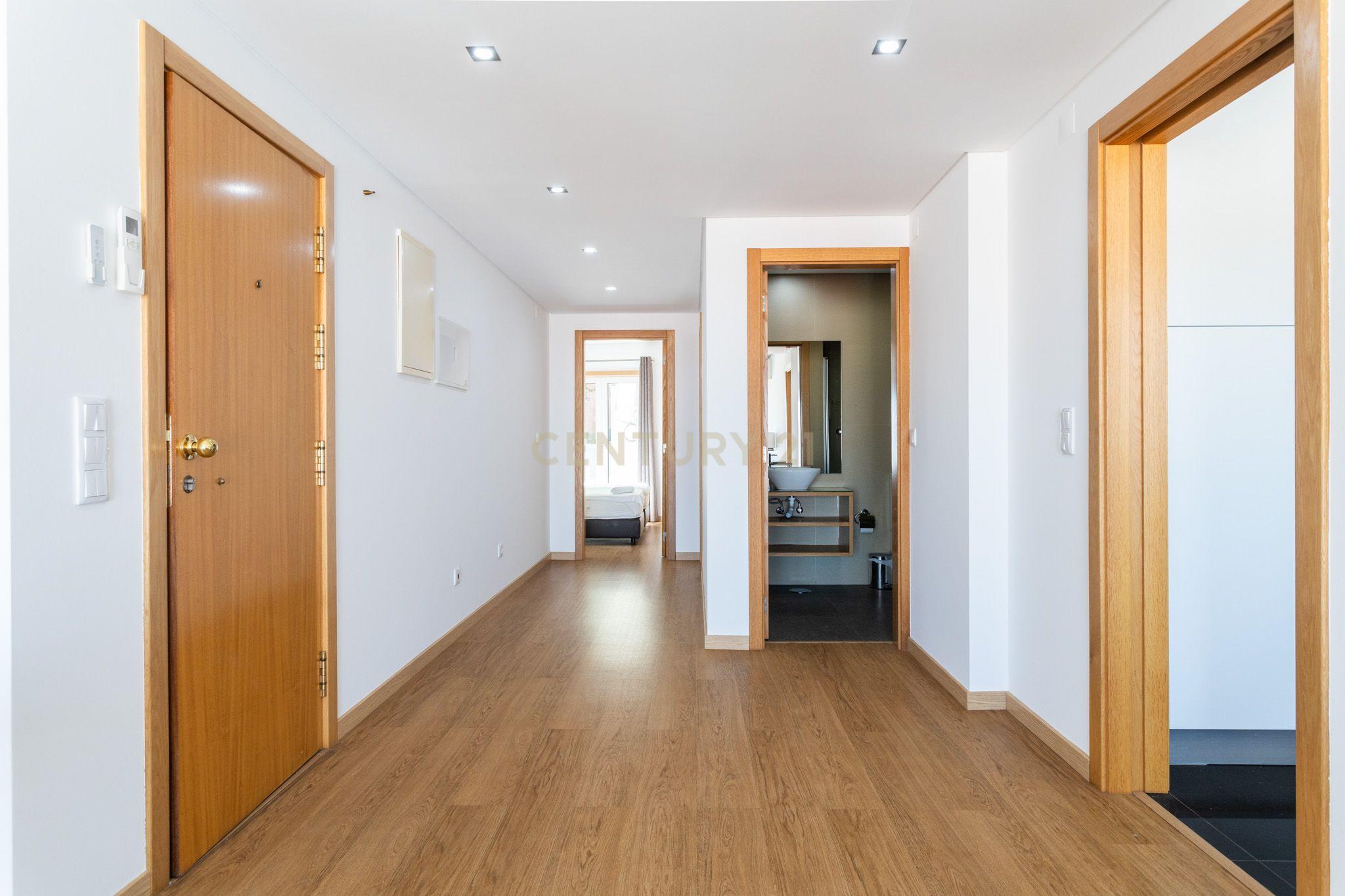 Fotografia 4 de Prédio recente em propriedade horizontal com 7 apartamentos situado em Arroios, Lisboa