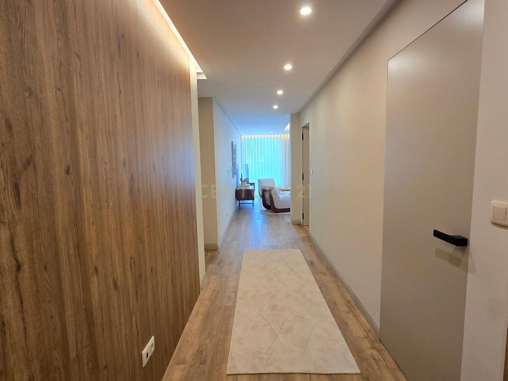 Apartamento T2 em Condomínio de Luxo Parede ( Cascais ) - Image 6