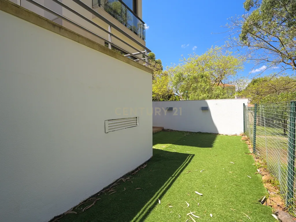 Moradia em Banda T4 no Empreendimento Oeiras Golfe Residence - Image 23