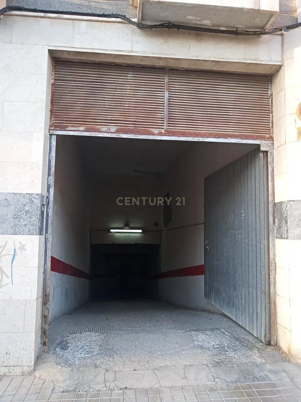 Garagem - Image 2