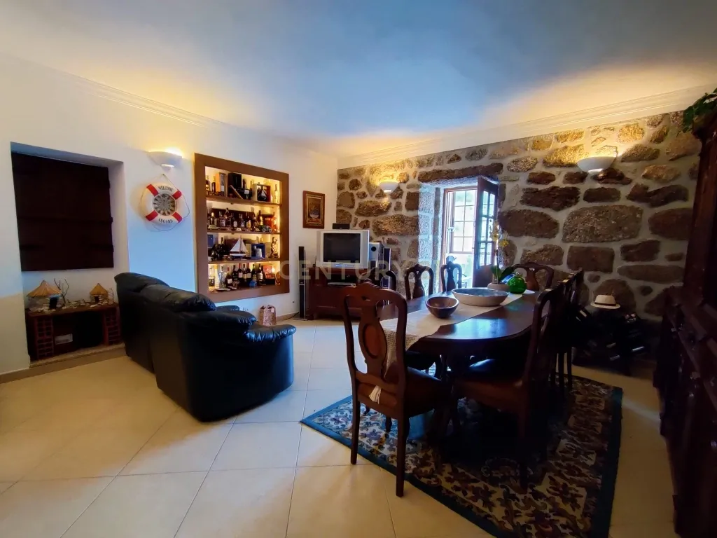 Quinta com ancestral moradia para habitação particular ou turismo de habitação em Felgueiras, Resende, Viseu - Image 19