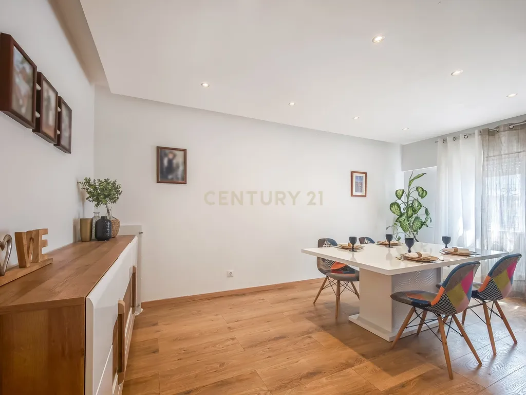 🏡 Moradia T3 Totalmente Remodelada em Camarate, Loures | O Espaço de uma Casa ao Preço de um Apartamento! - Image 8