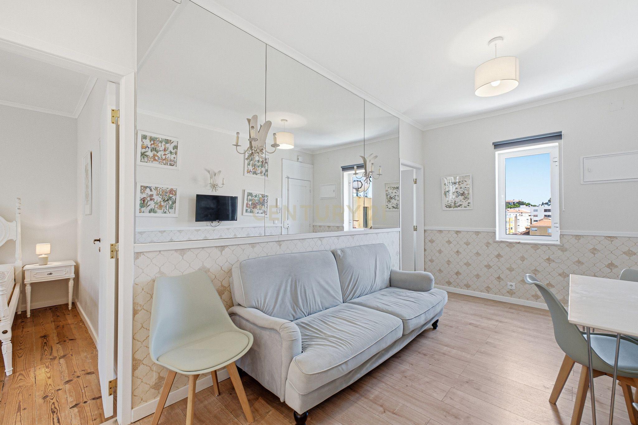 Fotografia 7 de Apartamento Renovado com Vista para o Rio em Oeiras