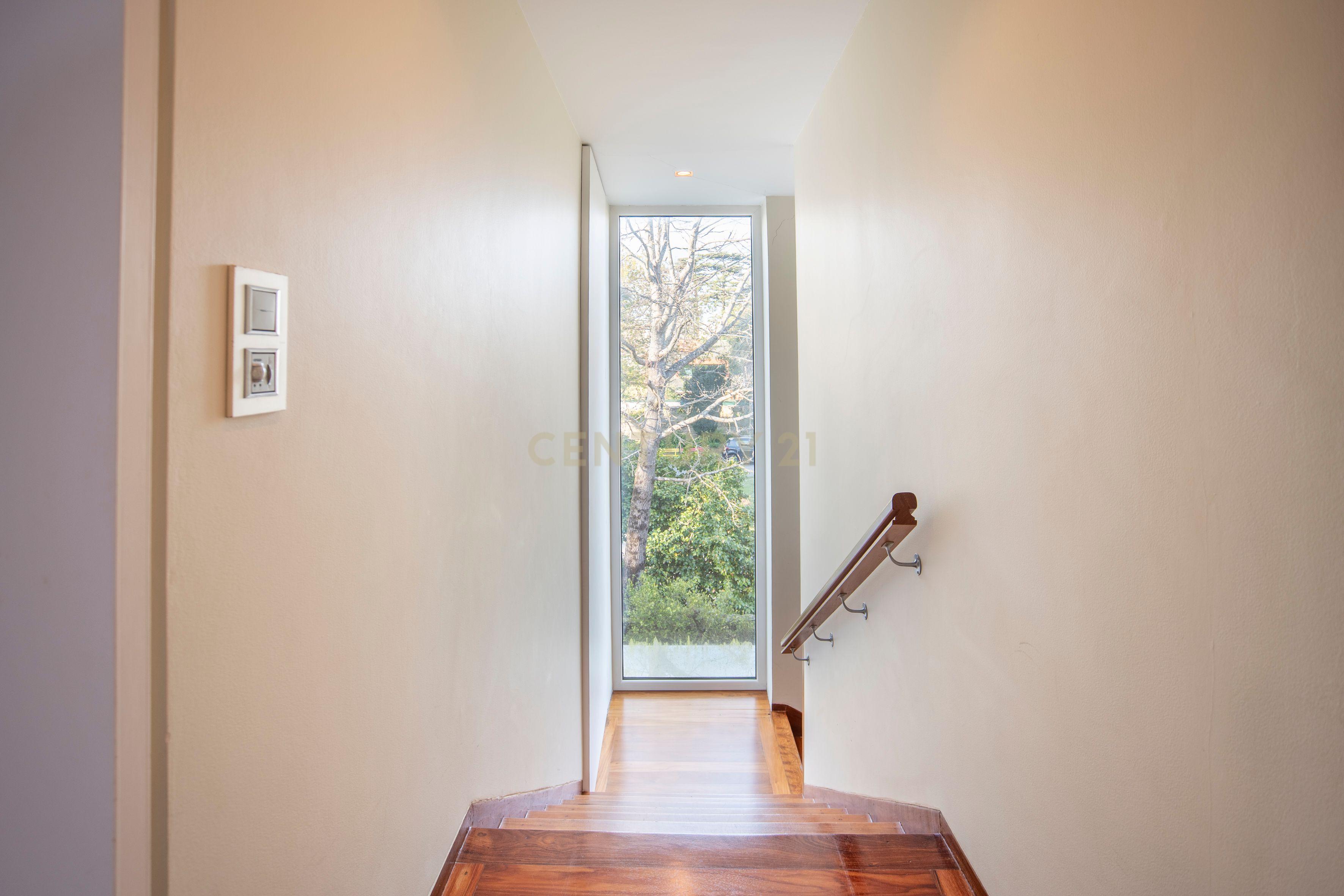 Residência Histórica de Prestígio no Bairro Hollywood — Porto - Image 18
