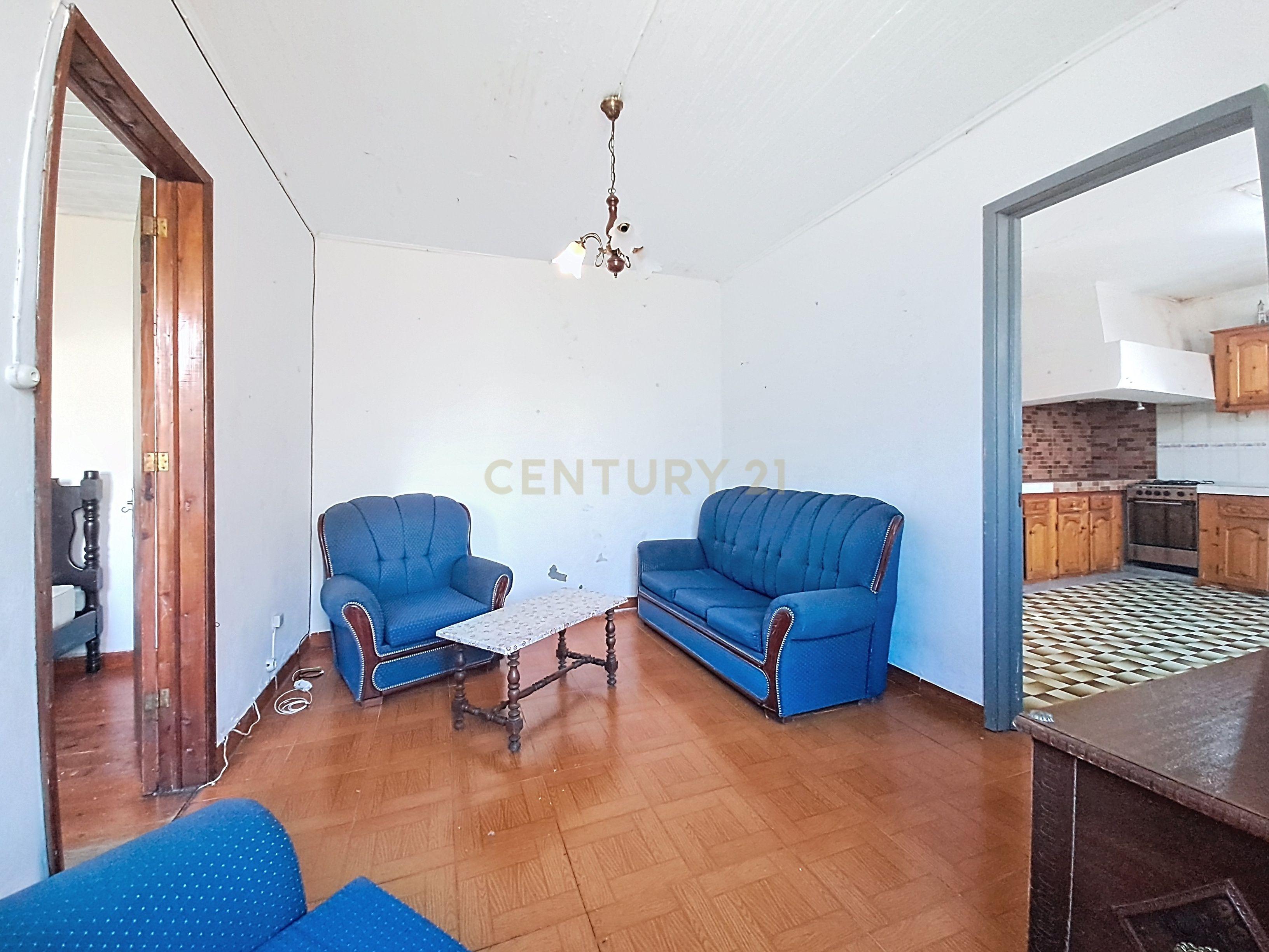 Casa T1 + 1 em Povoação, Ilha de São Miguel - Tranquilidade e Luz Natural - Image 8