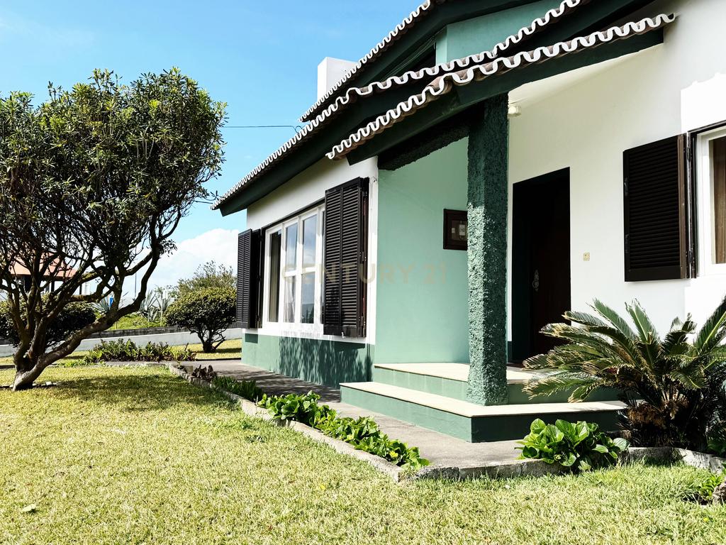 Moradia T3 com Vista Mar em Ribeira Grande, São Miguel - Image 6