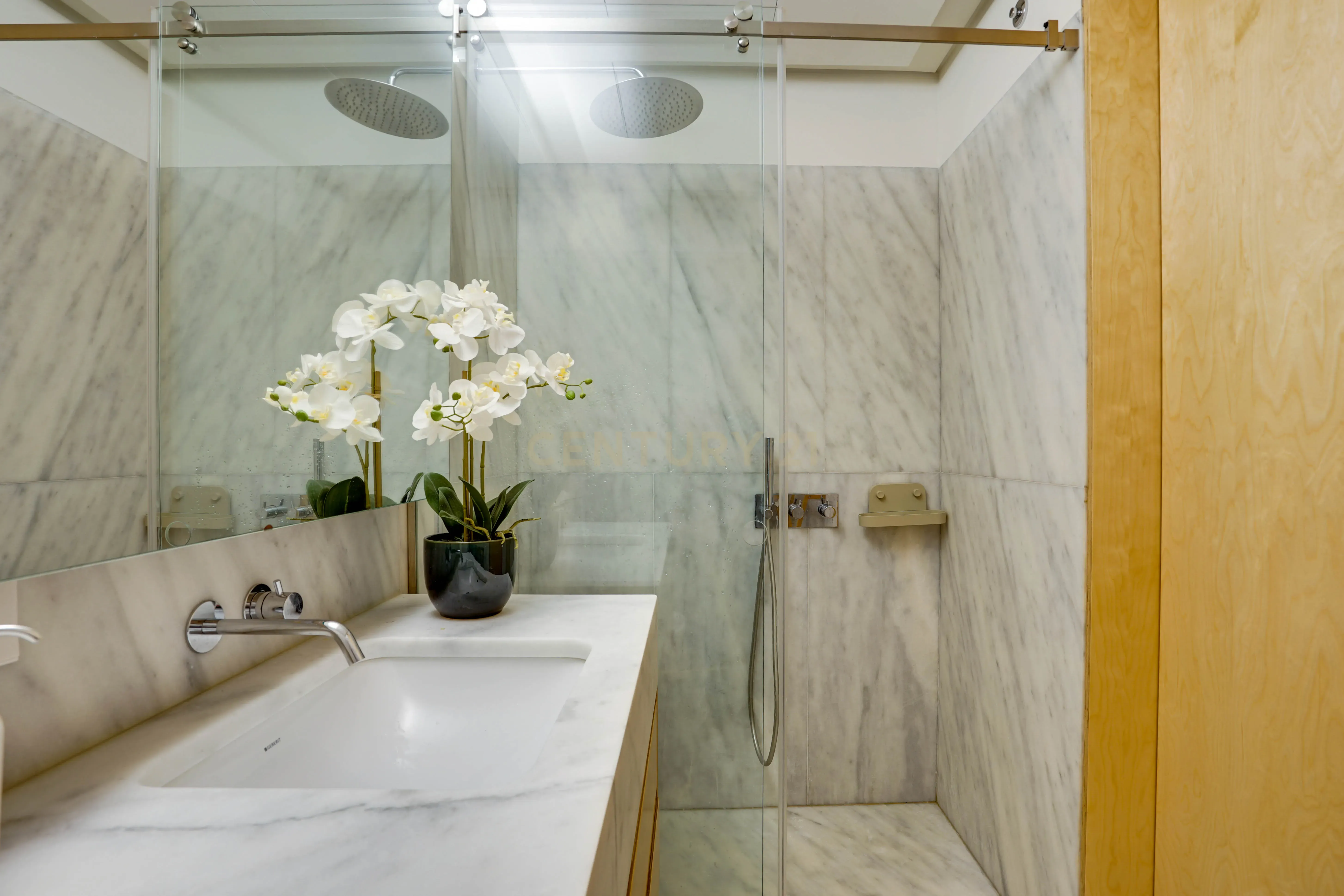 Fotografia 12 de Luxuoso e Elegante Apartamento T3 em Avenidas Novas, Lisboa